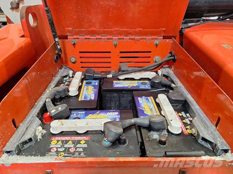 JLG M600JP Knikarmhoogwerkers