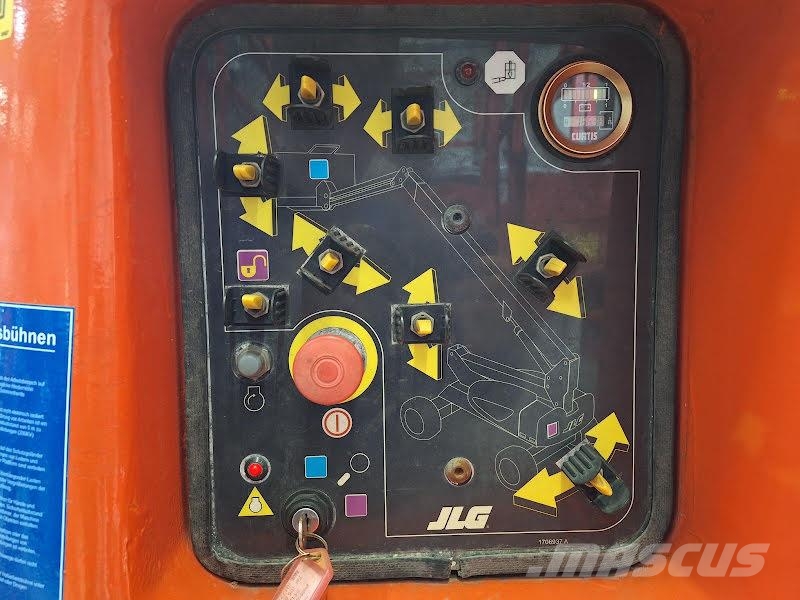 JLG M600JP Knikarmhoogwerkers