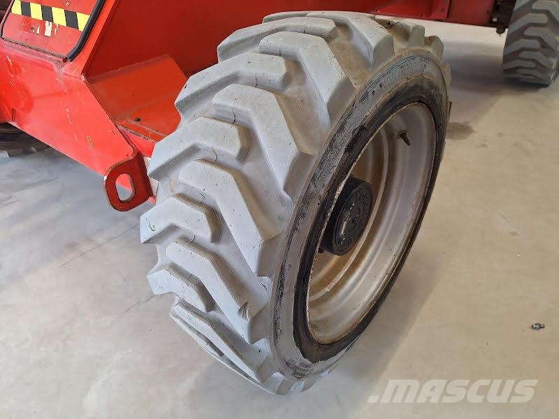 JLG M600JP Knikarmhoogwerkers