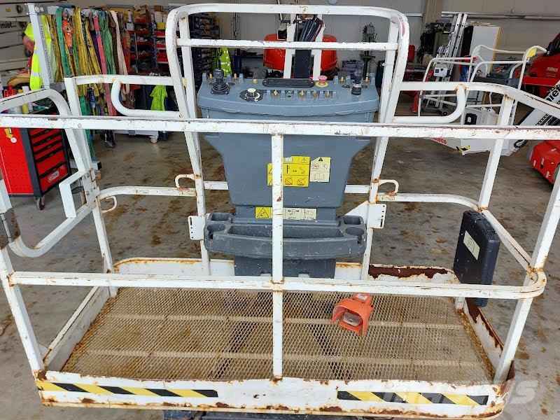 JLG M600JP Knikarmhoogwerkers