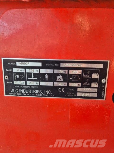 JLG M600JP Knikarmhoogwerkers