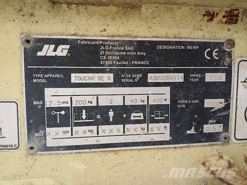 JLG TOUCAN 8E Вертикальные мачтовые подъемники