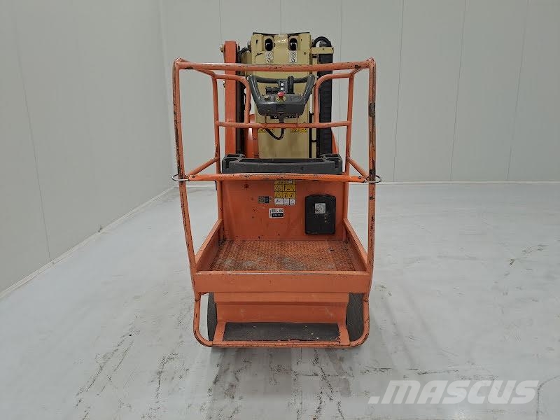 JLG TOUCAN 8E Personenliften en invalideliften