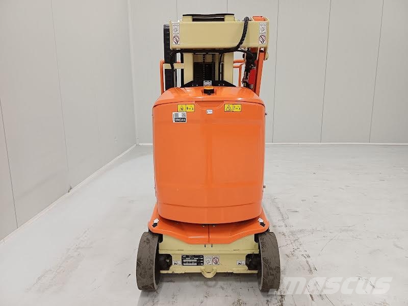JLG TOUCAN 8E رافعات السارية الرأسية