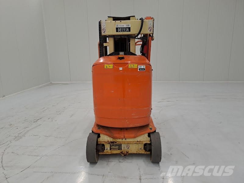 JLG TOUCAN 8E رافعات السارية الرأسية