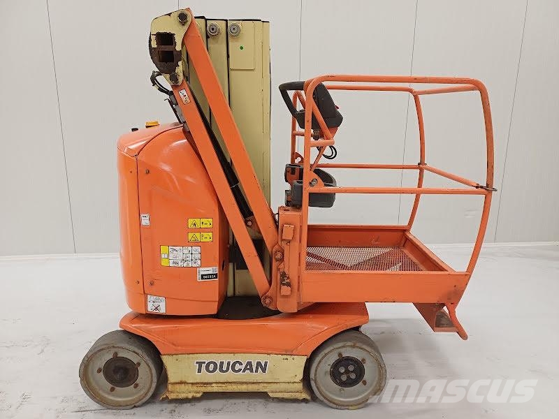 JLG TOUCAN 8E Vertikaalsed mast tõstukid