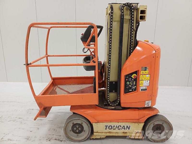 JLG TOUCAN 8E Vertikaalsed mast tõstukid