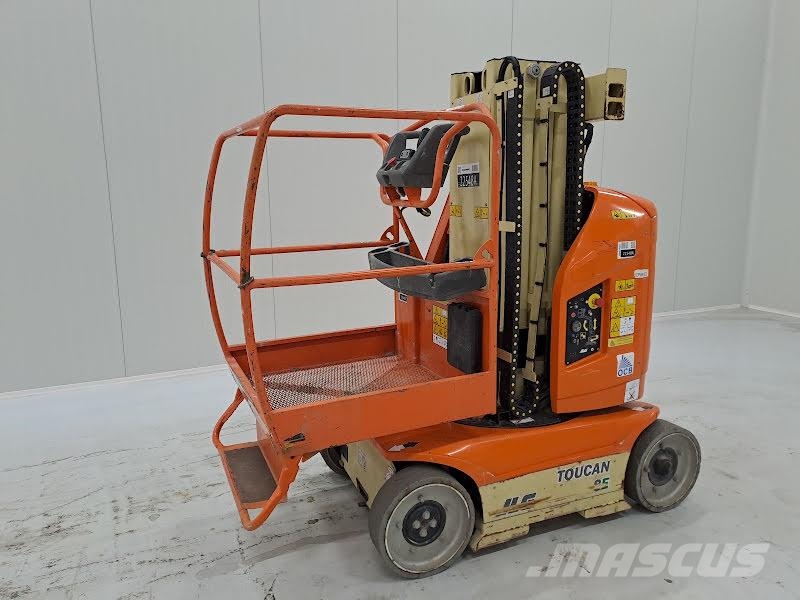 JLG TOUCAN 8E 인원/화물 앨리베이터