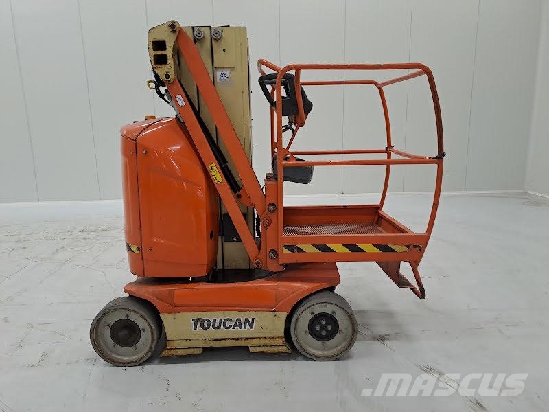 JLG TOUCAN 8E 인원/화물 앨리베이터