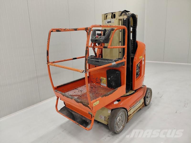 JLG TOUCAN 8E Vertikālie pacēlāji
