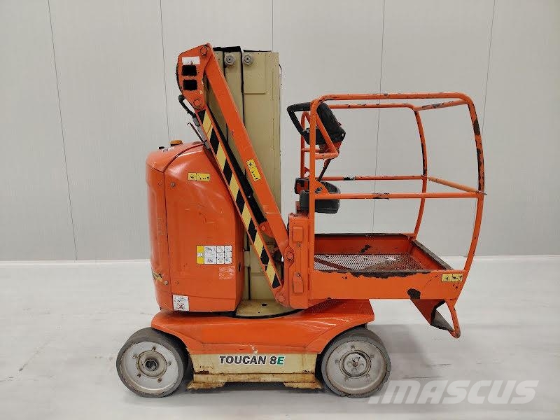 JLG TOUCAN 8E Vertikālie pacēlāji