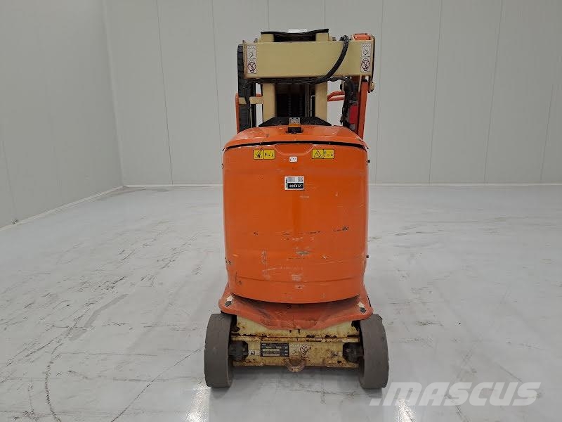 JLG TOUCAN 8E رافعات السارية الرأسية