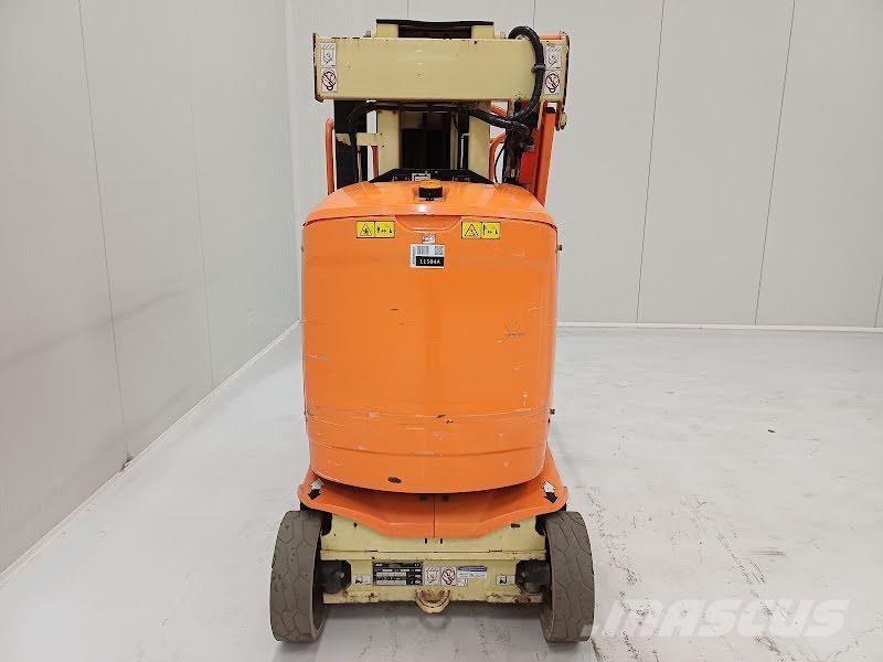 JLG TOUCAN 8E Вертикальные мачтовые подъемники