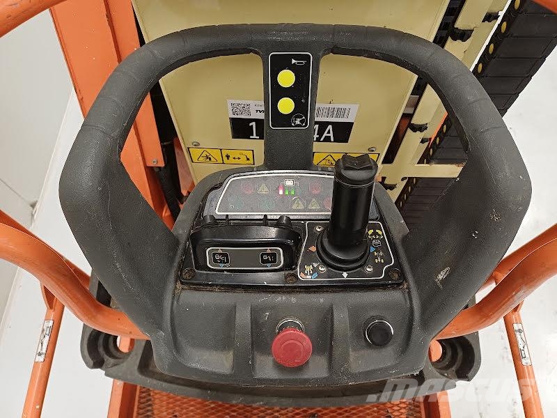 JLG TOUCAN 8E Вертикальные мачтовые подъемники