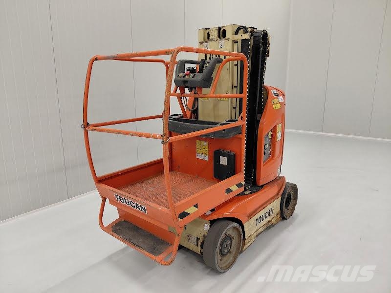 JLG TOUCAN 8E رافعات السارية الرأسية