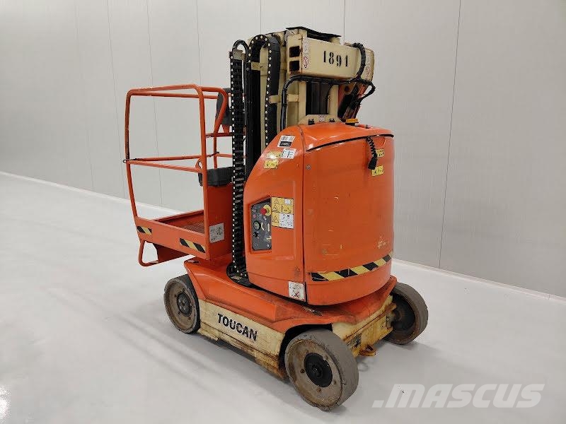 JLG TOUCAN 8E رافعات السارية الرأسية