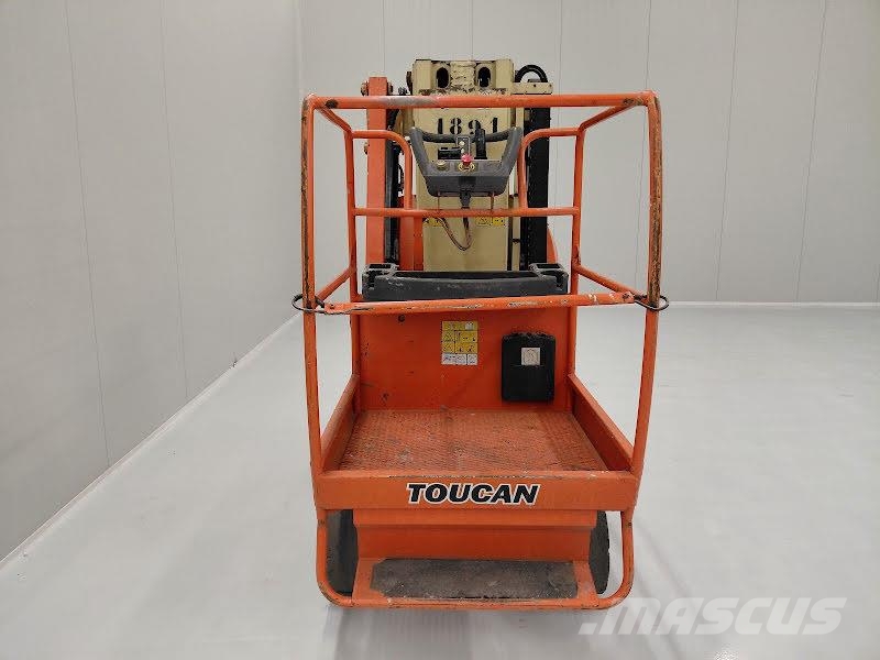 JLG TOUCAN 8E رافعات السارية الرأسية