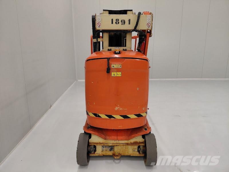 JLG TOUCAN 8E رافعات السارية الرأسية