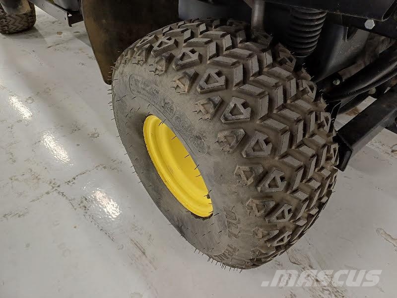 John Deere GATOR HPX815E Arbeitsfahrzeuge