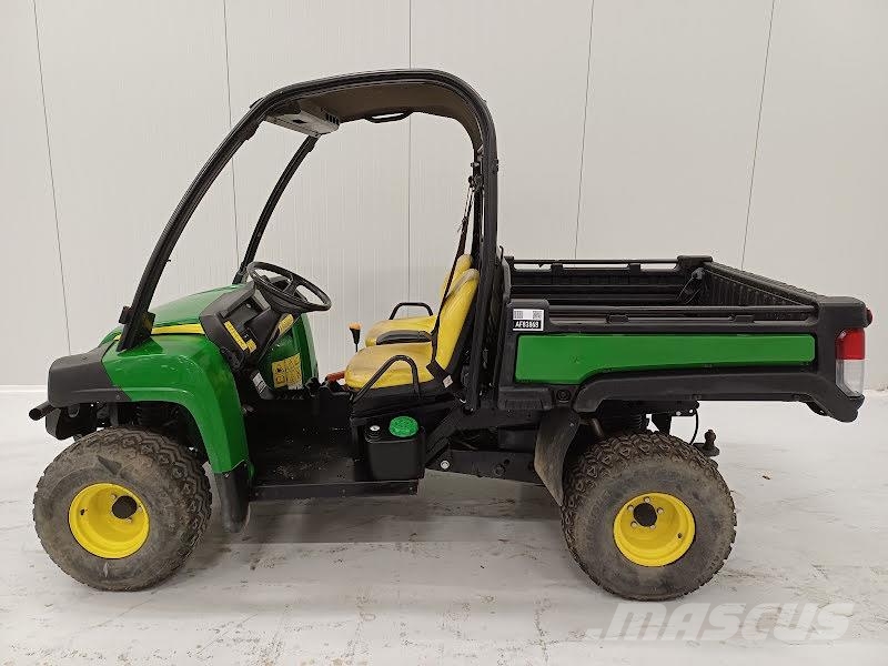 John Deere GATOR HPX815E Arbeitsfahrzeuge