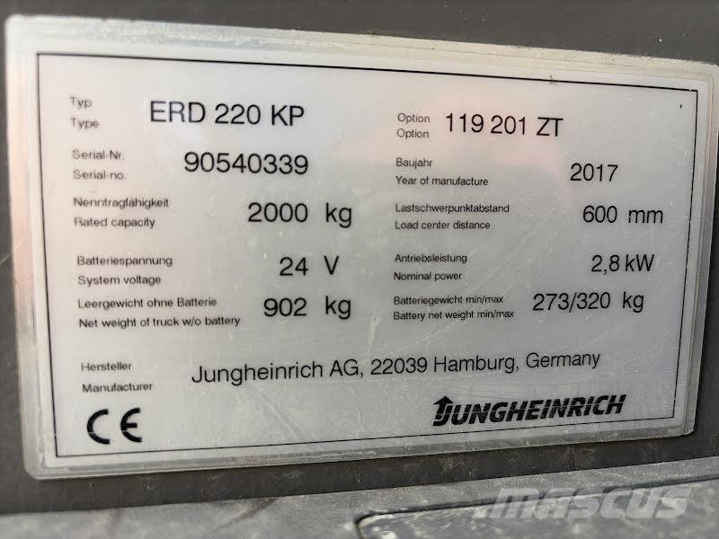 Jungheinrich ERD 220 Samohybné vozíky