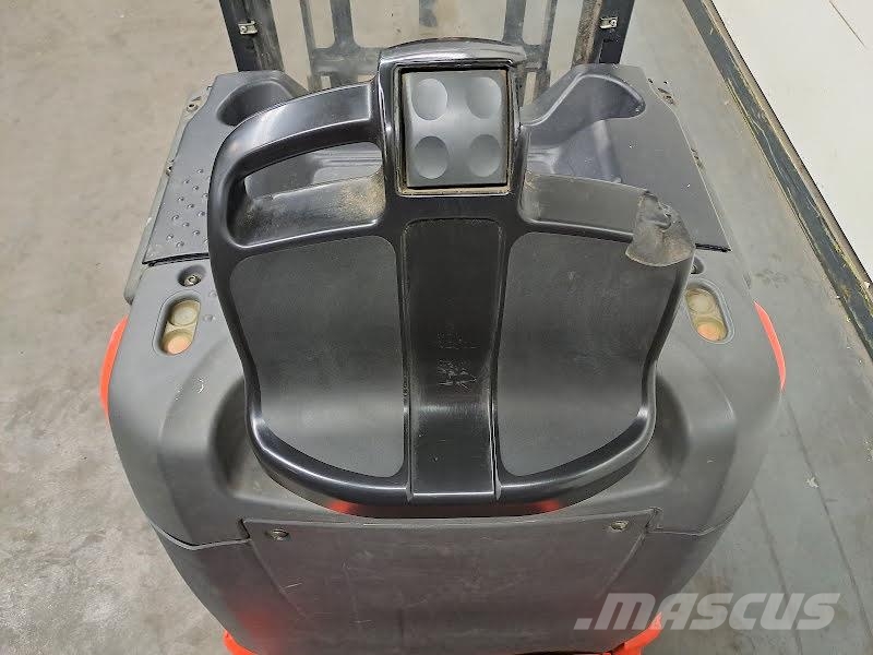 Linde N20LI Medium lift order picker