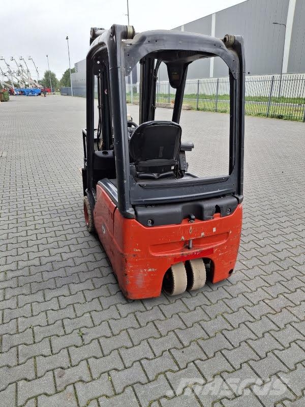 Linde E16 Chariots élévateurs électriques