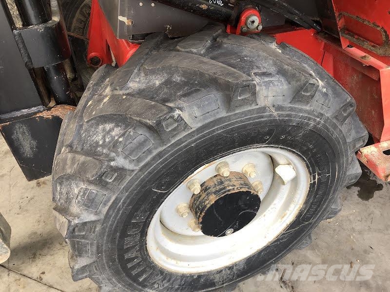 Manitou M26-4 Dīzeļa autoiekrāvēji