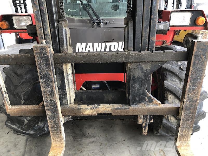 Manitou M26-4 Dīzeļa autoiekrāvēji