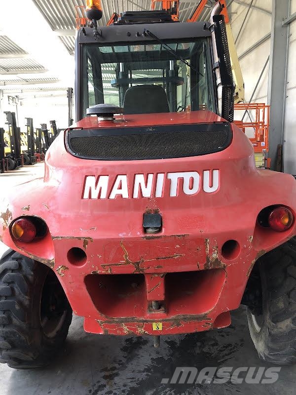 Manitou M26-4 Dīzeļa autoiekrāvēji