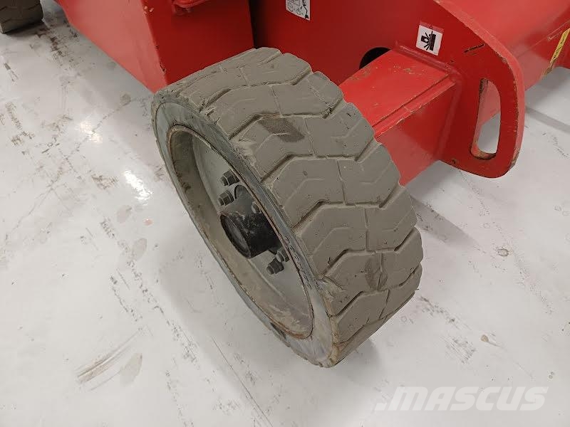 Manitou 170AETJ L Knikarmhoogwerkers