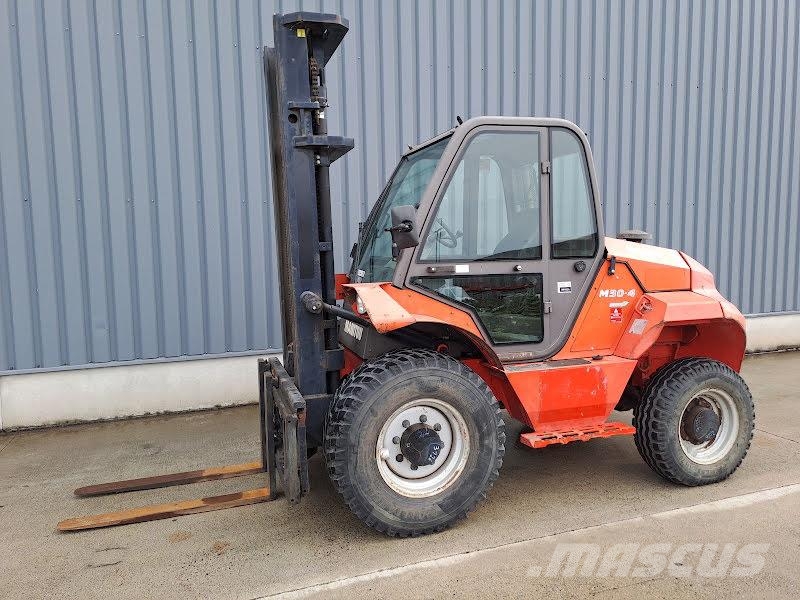 Manitou M30-4 ST3B Diesel Trucker