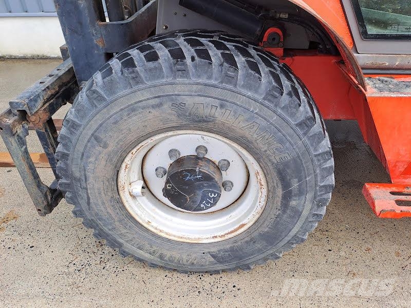Manitou M30-4 ST3B Diesel Trucker