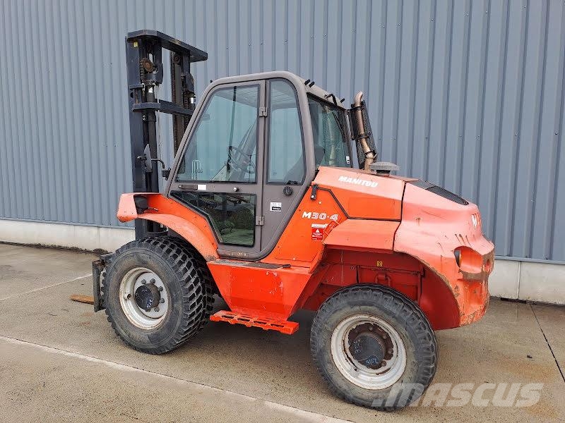 Manitou M30-4 ST3B Diesel Trucker