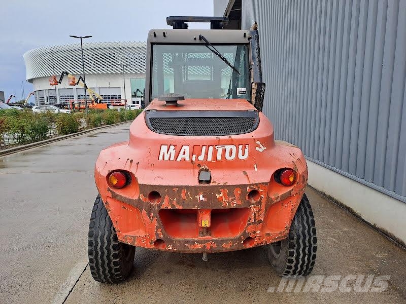 Manitou M30-4 ST3B Diesel Trucker