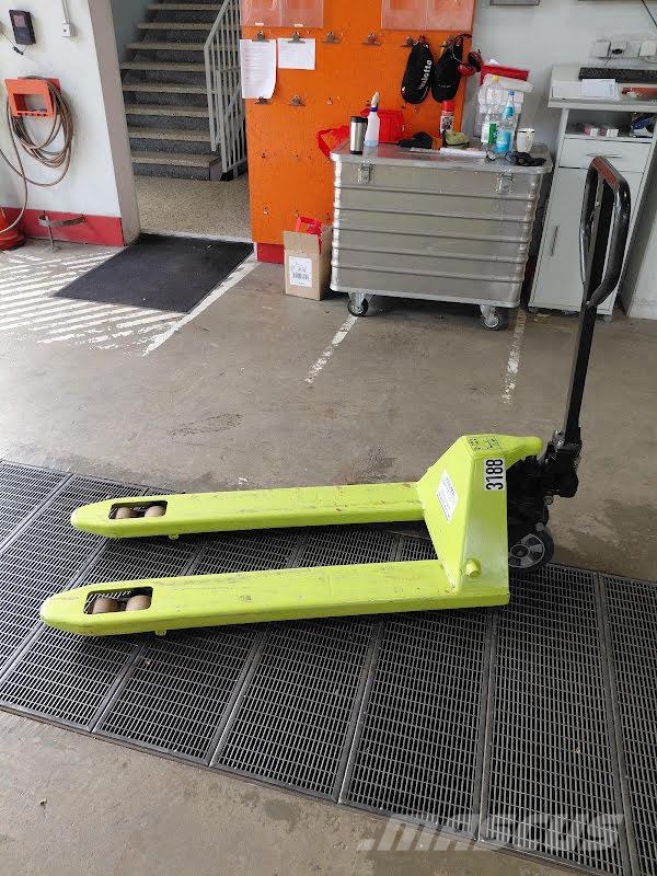 Pramac GS 25S4 手摇升降机