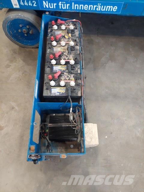 SkyJack SJIII 3226 가위형 리프트