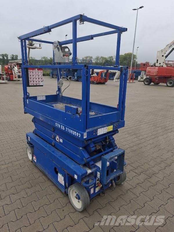 SkyJack SJIII 3219 Šķerveida pacēlāji