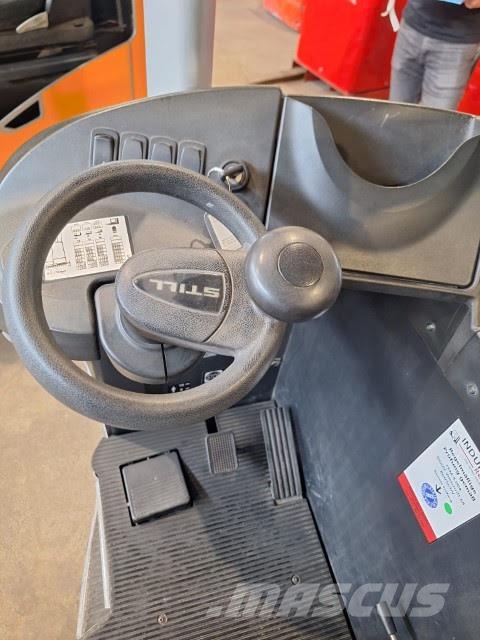 Still FM-X 14 Viljuškari sa pomičnim stupom