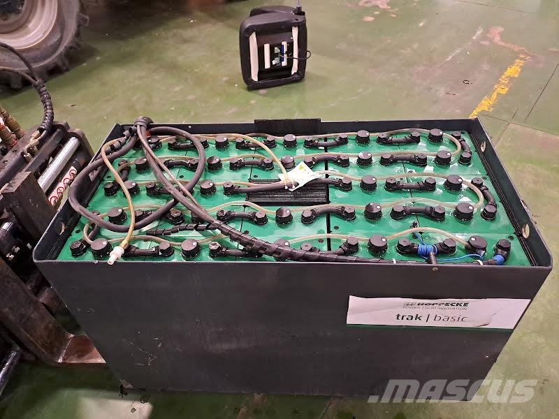 Still RX 20-20 شاحنات ذات رافعات شوكية تعمل بالكهرباء