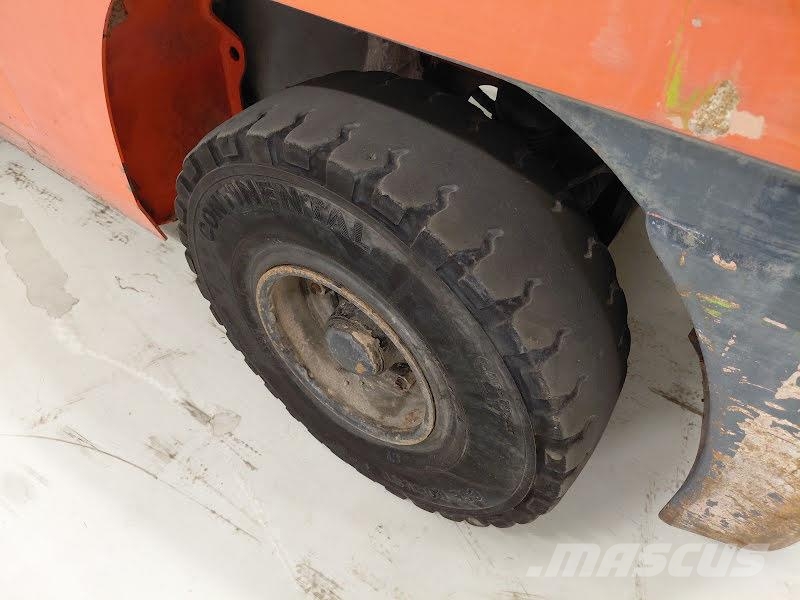 Toyota 02-8FDJF35 شاحنات الديزل
