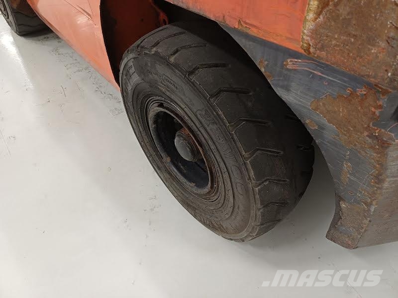 Toyota 02-8FDF30 Дизельные погрузчики