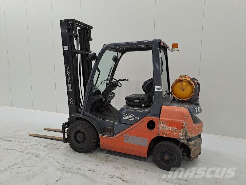 Toyota 02-8FGF25 LPG vozíky