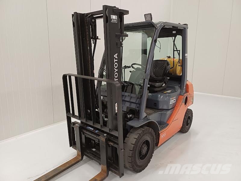 Toyota 02-8FGF20 LPG forklifts