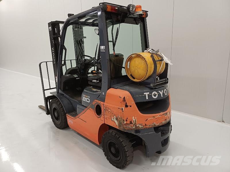 Toyota 02-8FGF20 LPG forklifts