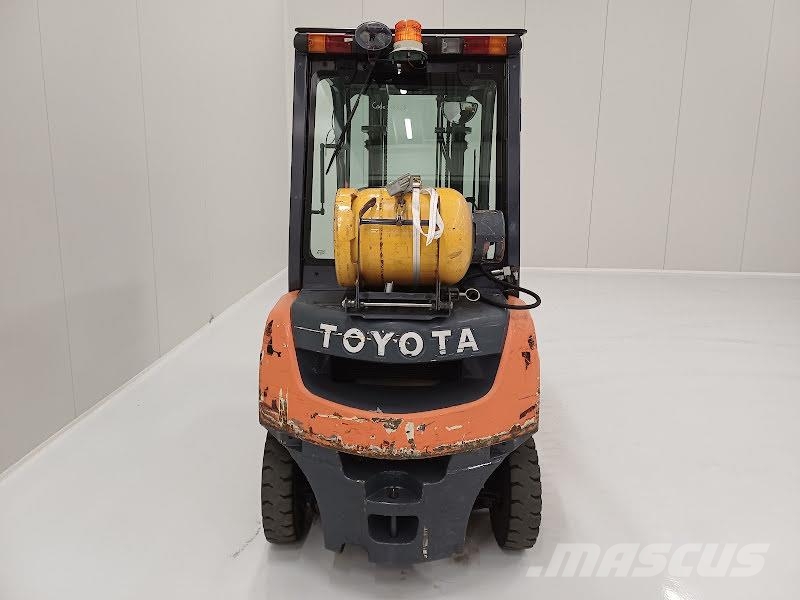 Toyota 02-8FGF20 LPG forklifts