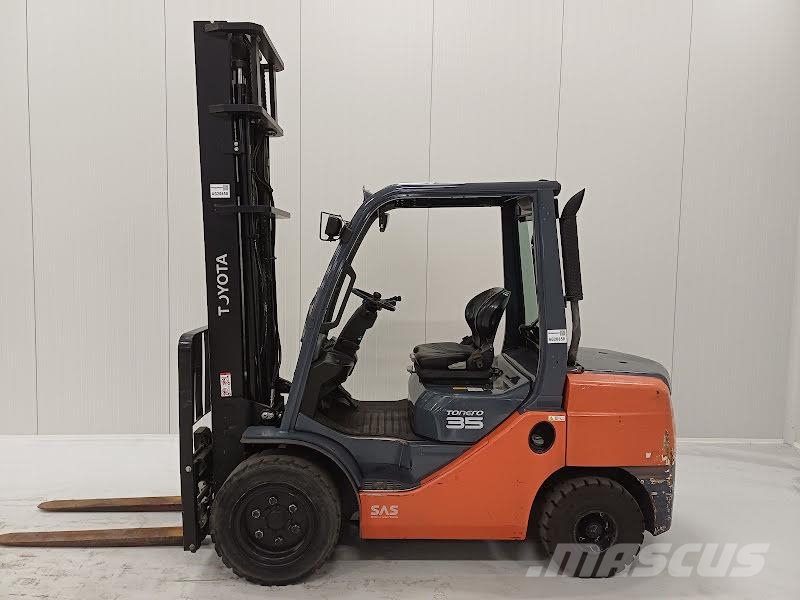 Toyota 02-8FDJF35 Carretillas diesel