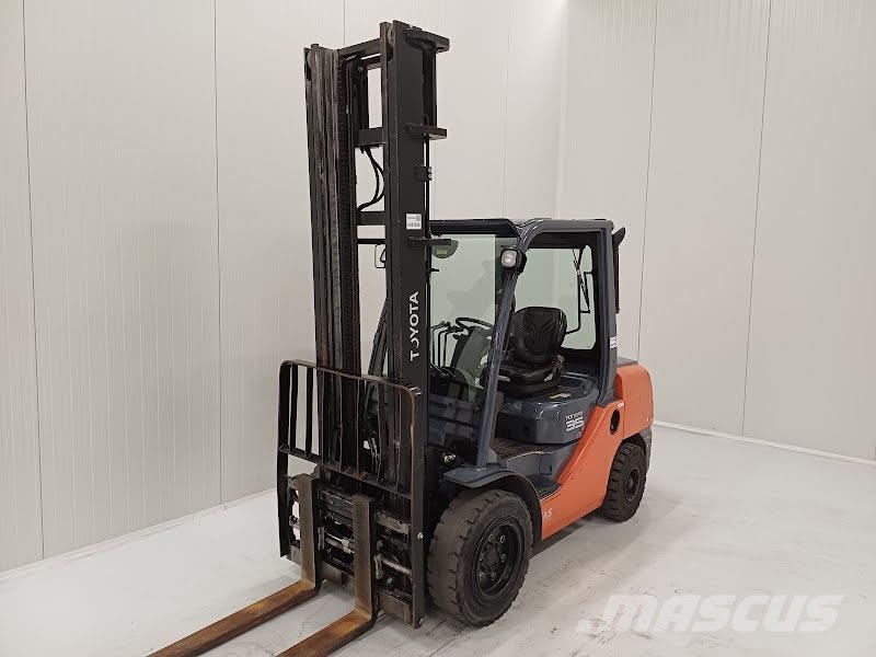 Toyota 02-8FDJF35 Carretillas diesel