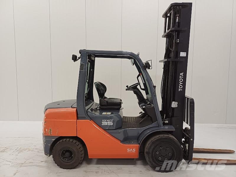 Toyota 02-8FDJF35 Carretillas diesel