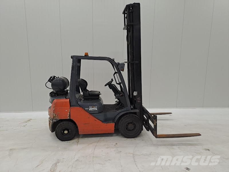 Toyota 02-8FGF25 LPG vozíky